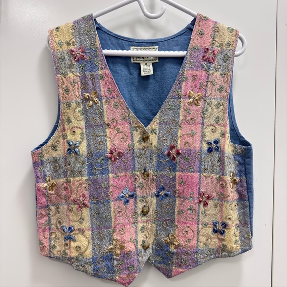 Tantrums Tops - TanTrums vintage Y2K 1990s Embroidered Floral Patchwork Vest in Pastel Stripes M